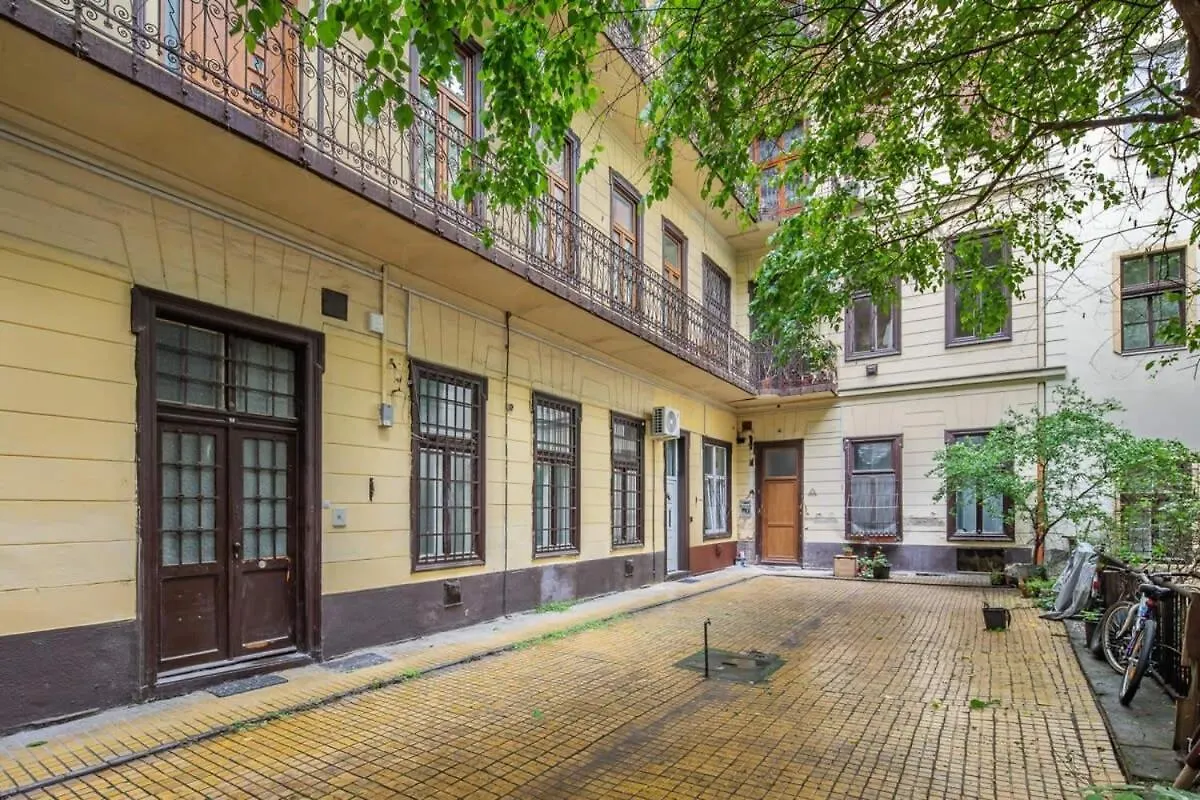 شقة Trendy Downtown Hideaway بودابست